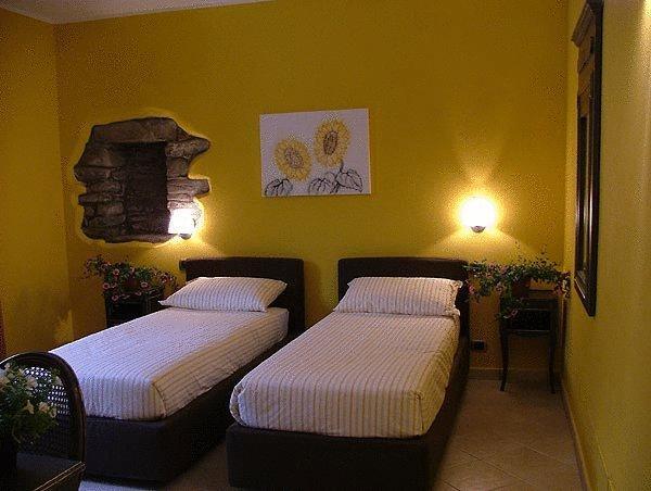 Hotel Langa In Cortemilia Ngoại thất bức ảnh